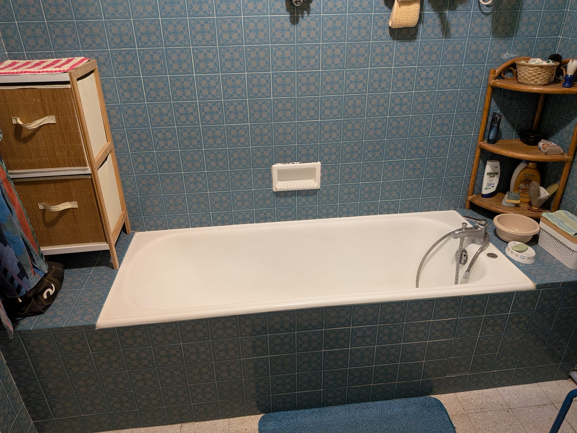 Avant : baignoire